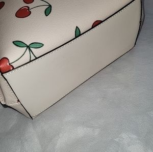 Coach bucket handbag like new